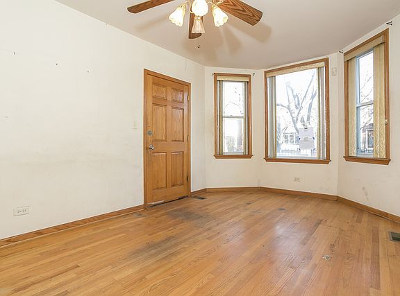 5th image of 1326 N Bell Ave