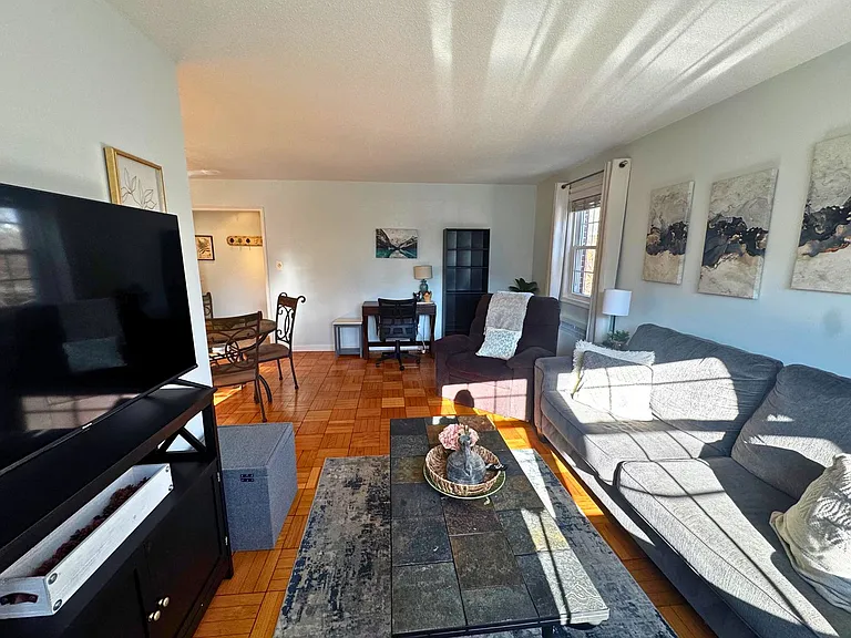 4372 N Pershing Dr #2 — Photo 8