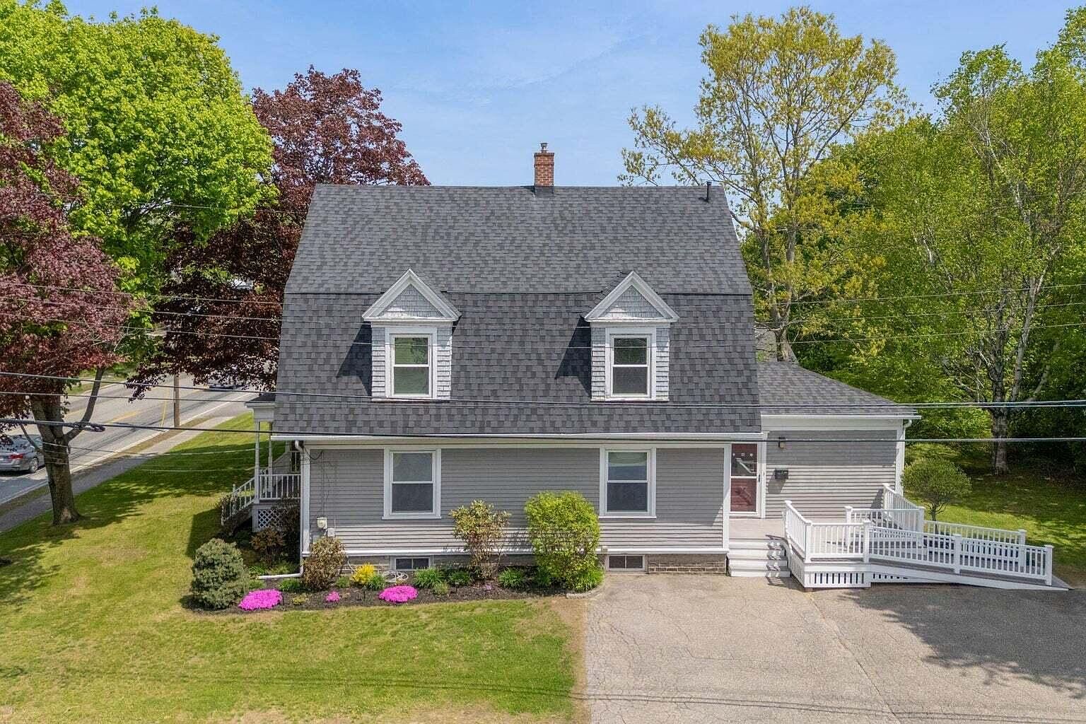 621 Main Street, Lewiston, ME 04240 | MLS #1662959 | Zillow