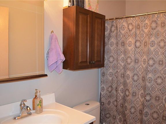 5th image of 1428 Buckingham Gate Blvd Unit F