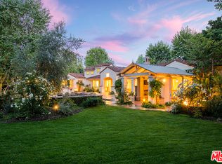 23237 Blue Bird Dr, Calabasas, CA 91302