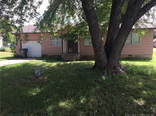 1001 N 13th St, Collinsville, OK 74021