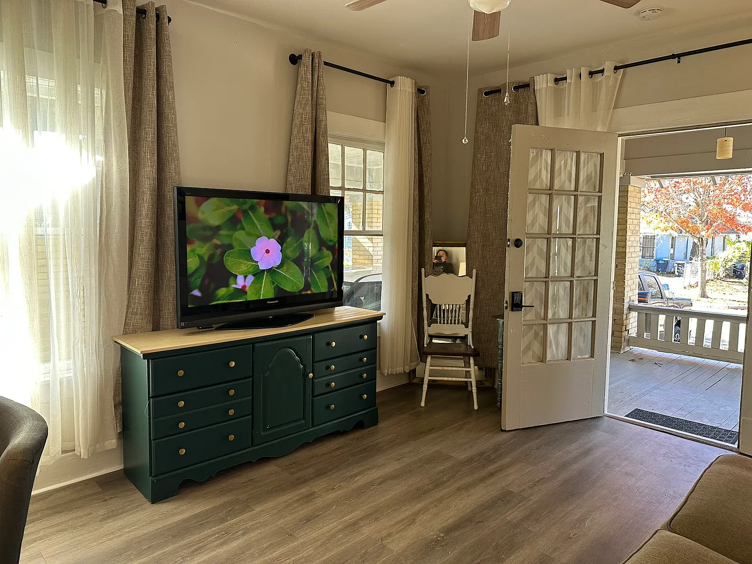 1 bed, 750 sqft, $1,750 — Photo 3