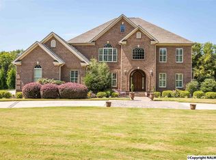 3721 S Woodtrail Rd SW, Decatur, AL 35603