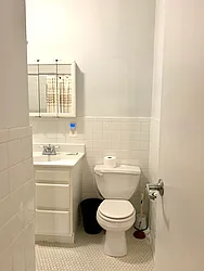 Rented by Avenue Real Estate