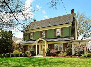 1086 Washington Rd, Pittsburgh, PA 15228