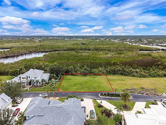3rd image of 4061 Lea Marie Island Dr