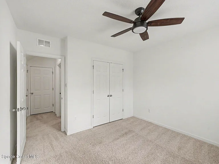5092 Talbot Blvd — Photo 20