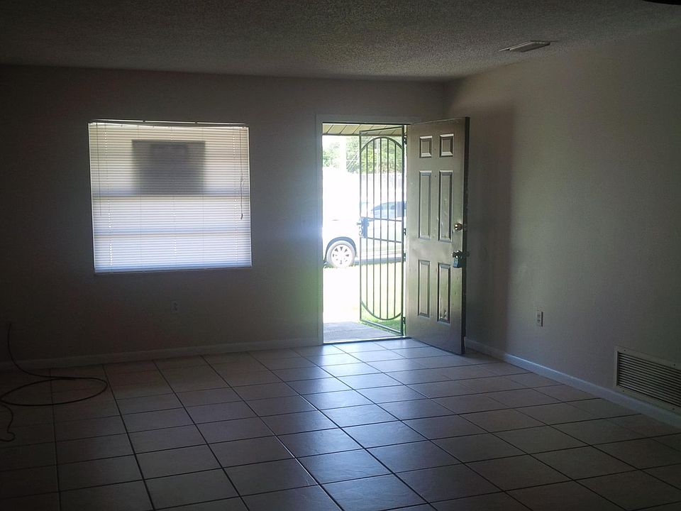 1st image of 1721 NW 20th Ct
