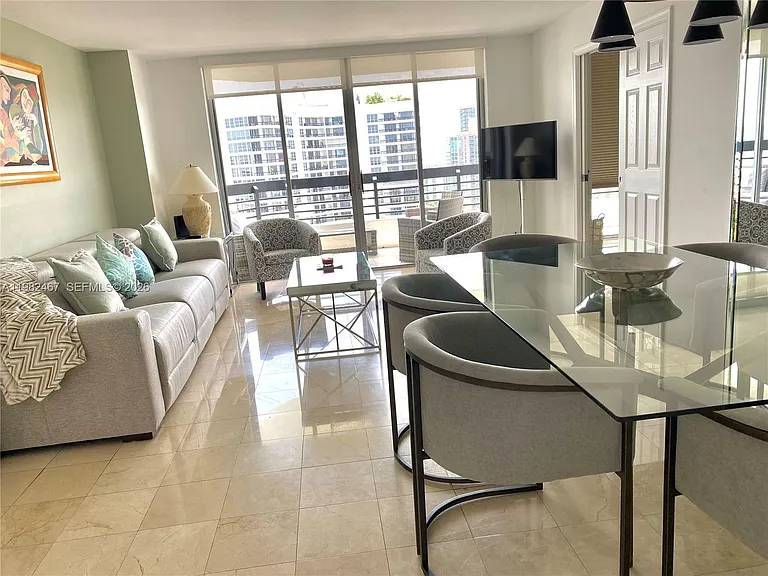 3500 Mystic Pointe Dr #3103 — Photo 5