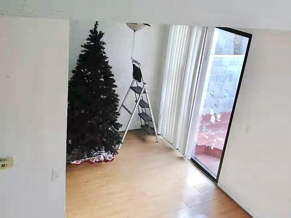 2nd image of 5019 Strauss Dr