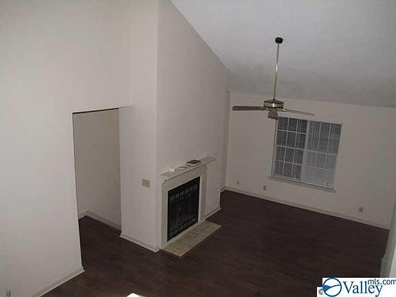 3rd image of 1075 Stones Throw Dr NW