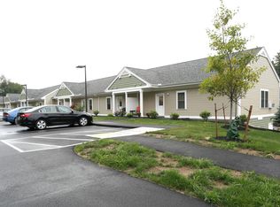 18 Chandler Ave #B-10, Plaistow, NH 03865