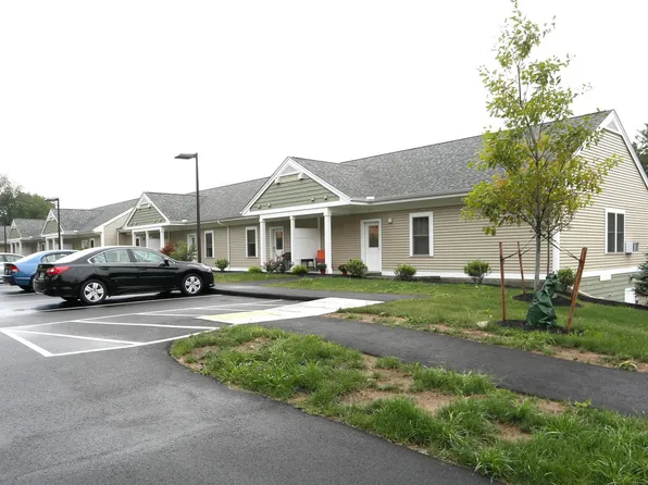 Chandler Place Apartments 62+, 18 Chandler Ave #B-10, Plaistow, NH 03865