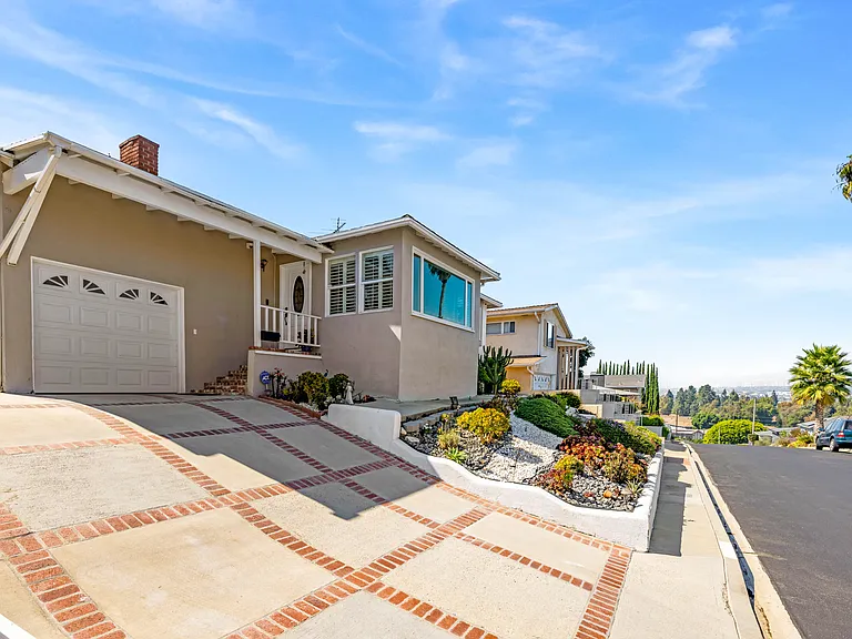 5712 Aladdin St — Photo 6