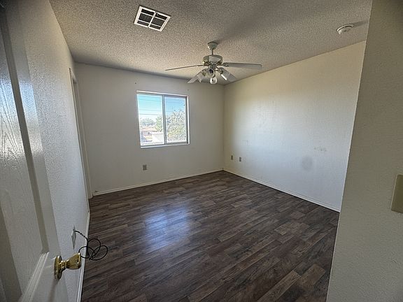 3rd image of 8715 Independence Dr #1