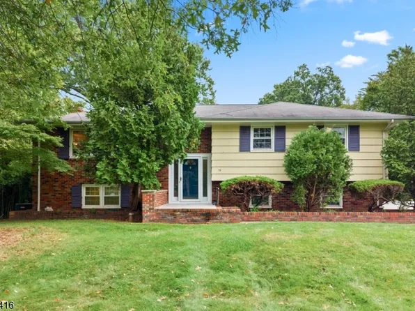 15 Partridge Rd, Hillsborough Twp., NJ 08844