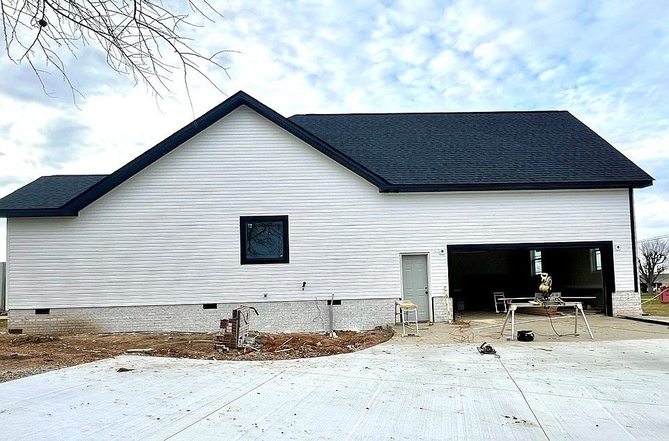 2nd image of 1 Petsch Ln Lot 1