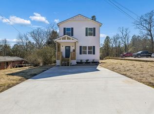 3836 Agawela Dr, Chattanooga, TN 37406