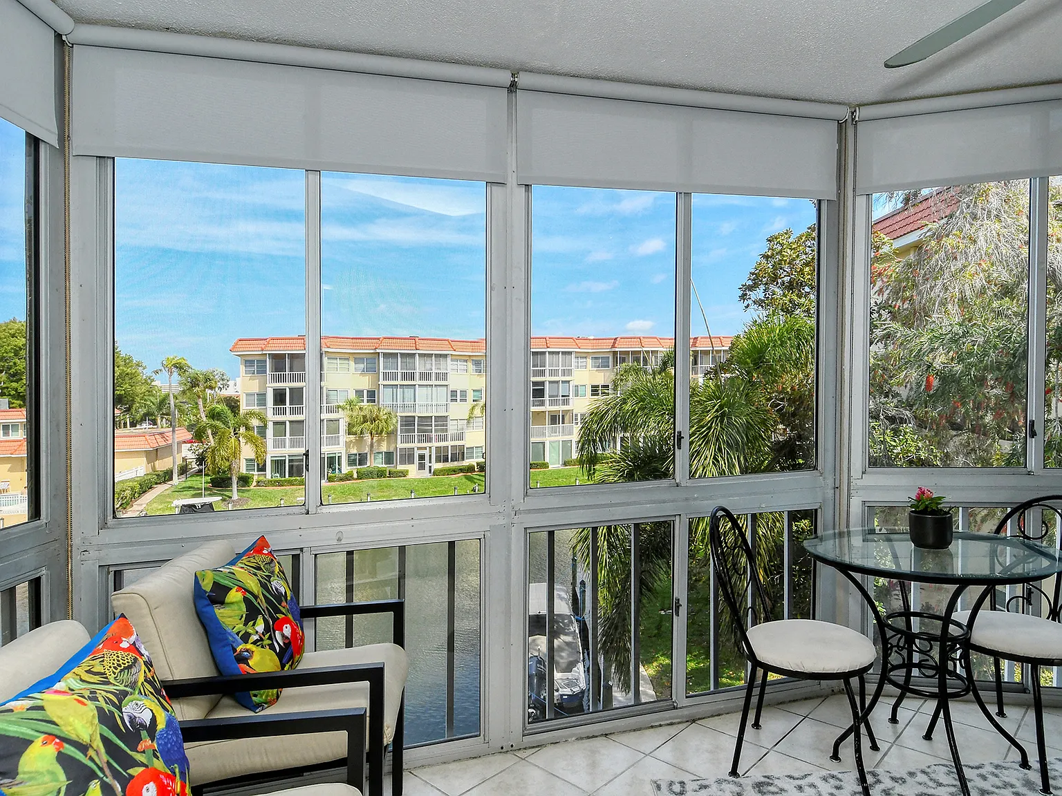 1215 S Portofino Dr — Photo 4