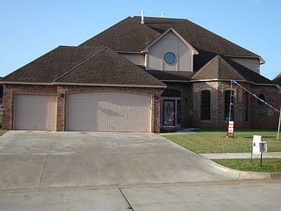 1st image of 920 Preston Park Dr