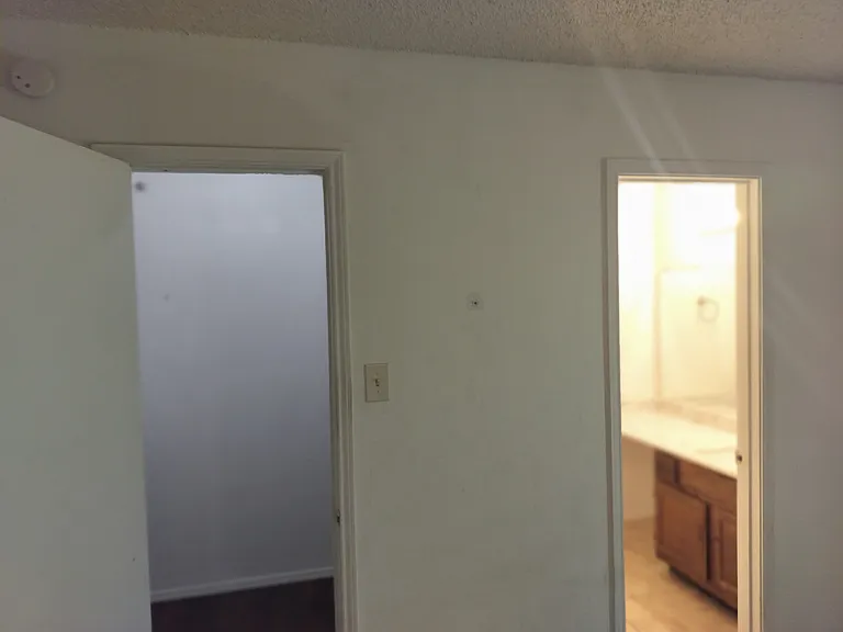 6300 Mark Ct — Photo 6