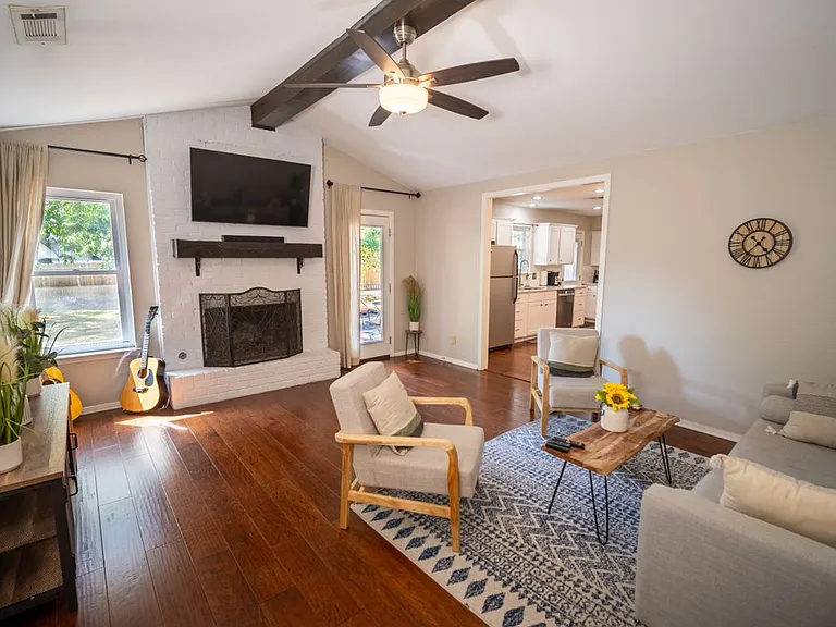 7402 Bucknell Dr — Photo 12