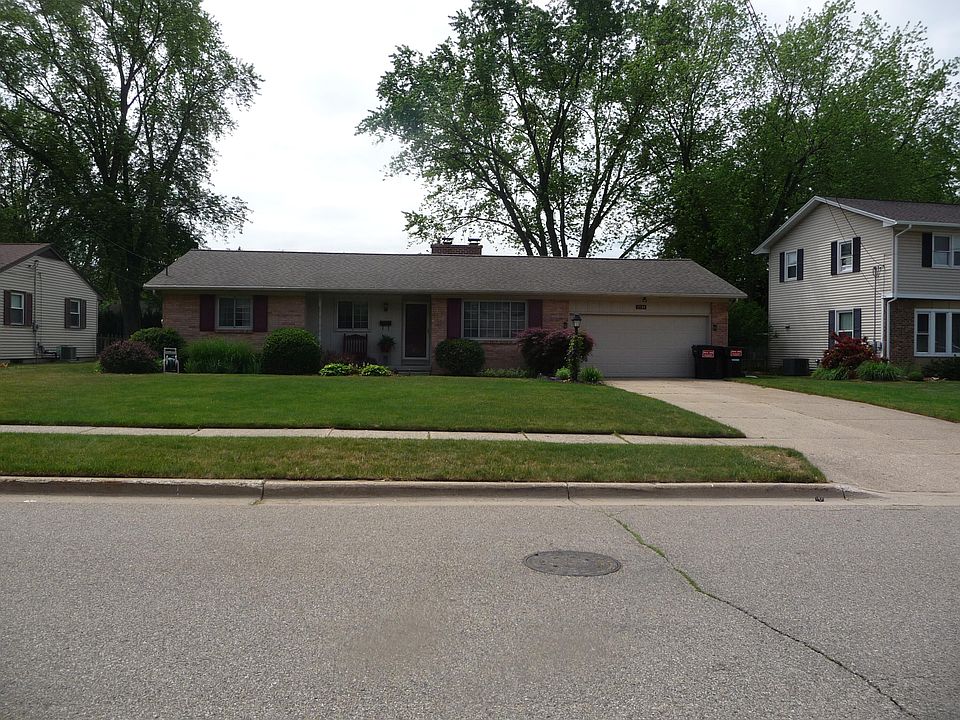 1st image of 3534 Yellowstone Dr SW