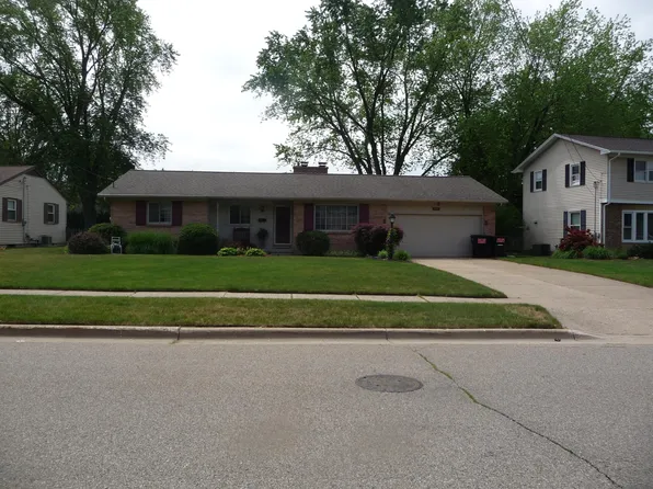 3534 Yellowstone Dr SW, Grandville, MI 49418