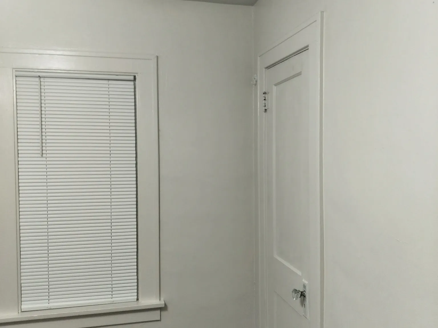 4 bed, 2240 sqft, $3,200 — Photo 1