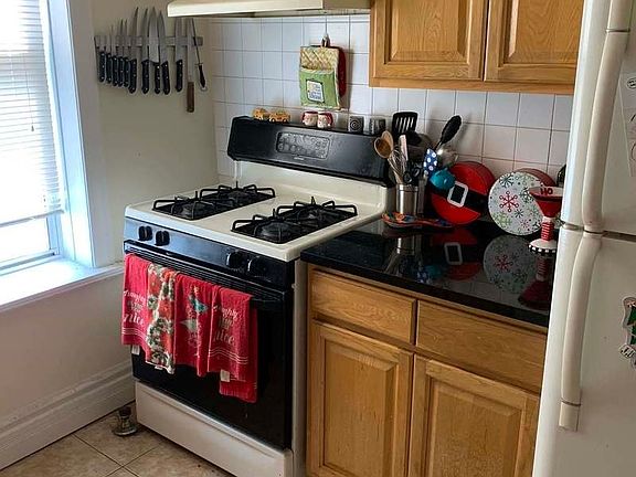 2nd image of 34-50 30th St #3F