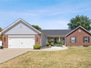 7301 Van Gogh Dr, Dardenne Prairie, MO 63368