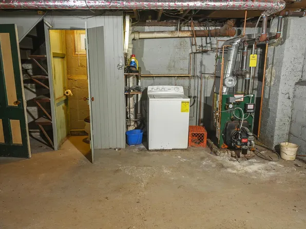 74 West 56th Street image 1 of 32