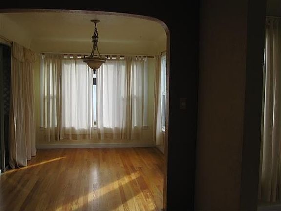 5th image of 855 Live Oak Ave