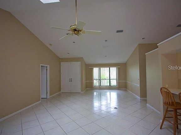 3rd image of 4515 Trails Dr