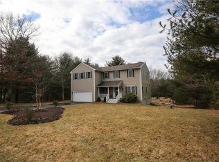 36 Audubon Ln, Hope, RI 02831