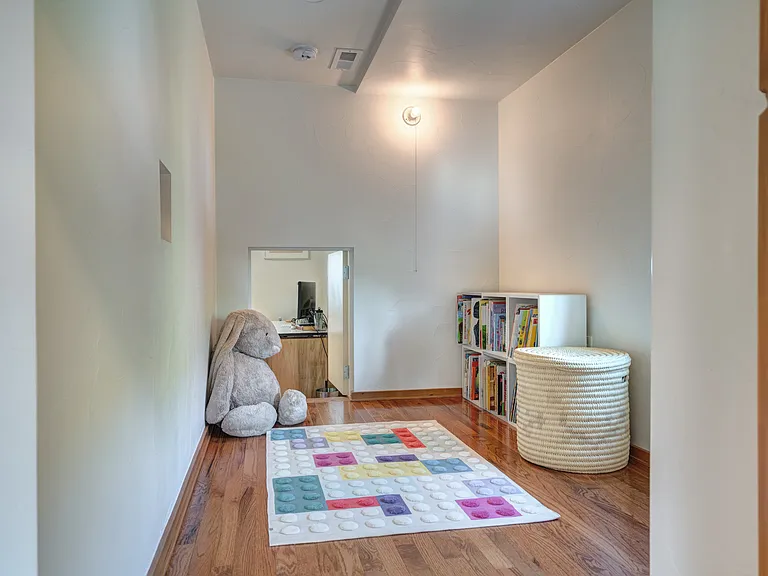 300 John Lemley Ln — Photo 18