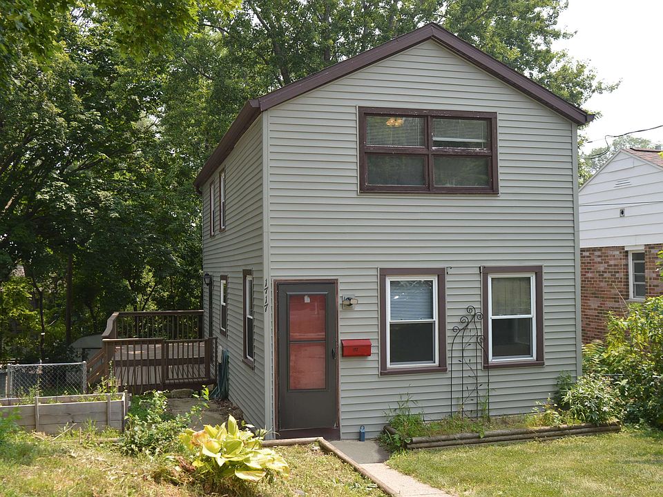 1st image of 1717 Loftsgordon Ave