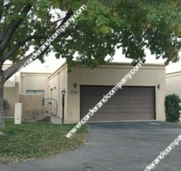 3345 Esplanade Cir SE — Photo 1