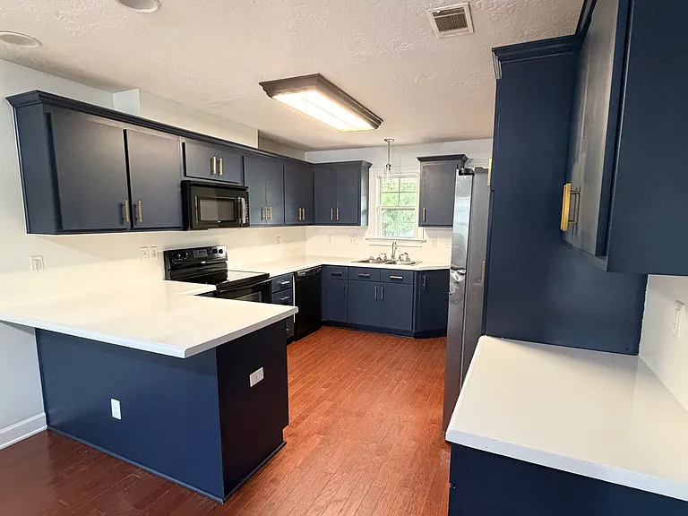 6085 Village West Ln — Photo 19