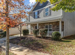 7019 Carrington Pointe Dr, Huntersville, NC 28078