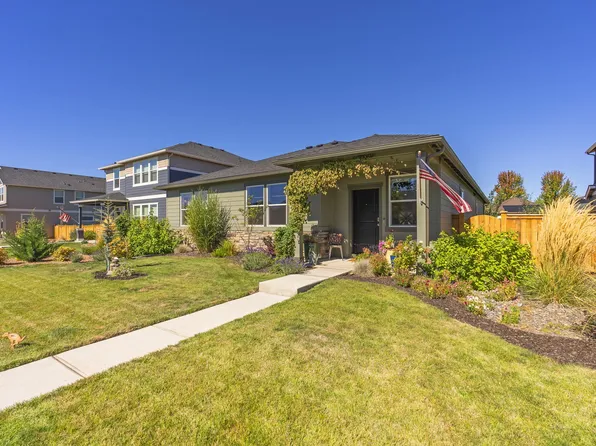 701 NE Union Loop, Prineville, OR 97754