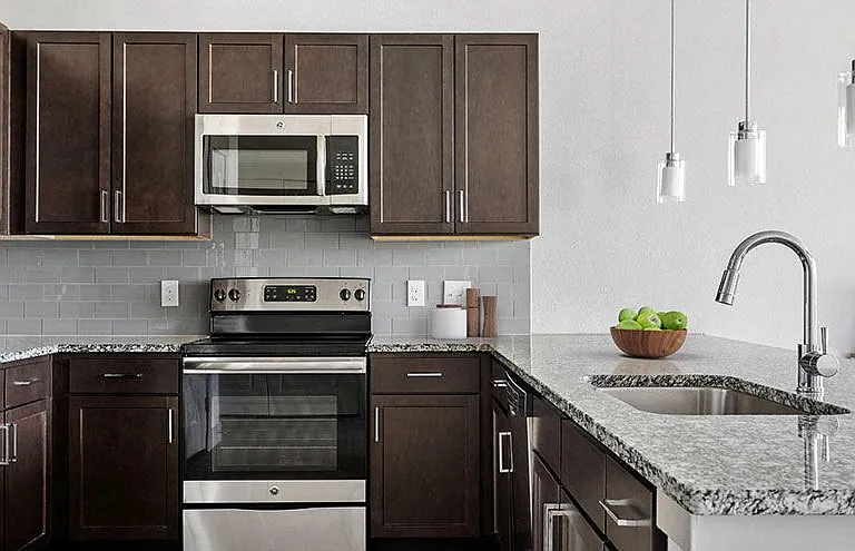 Everly Apartments — Photo 1