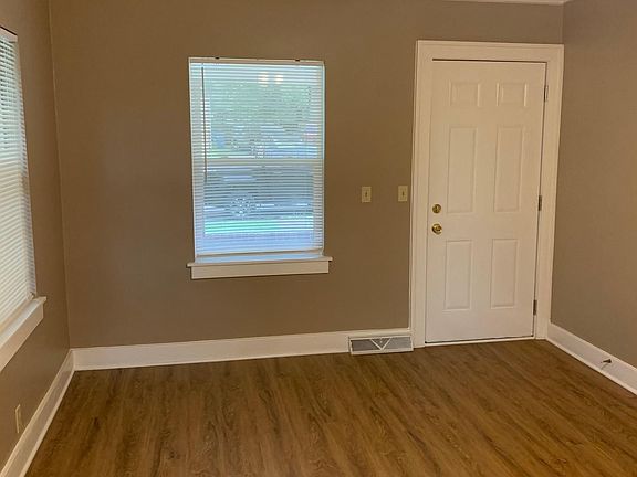 5th image of 10626 E Scarritt Ave