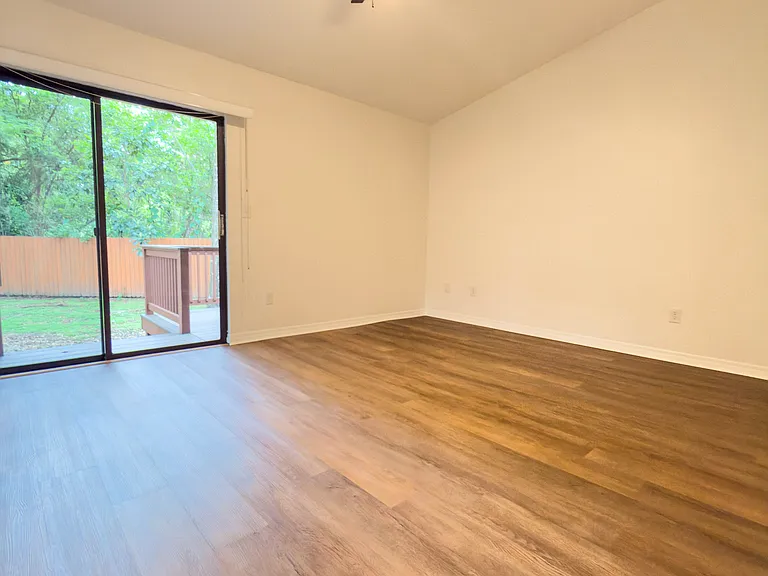 1815 NW 41st Ave — Photo 15