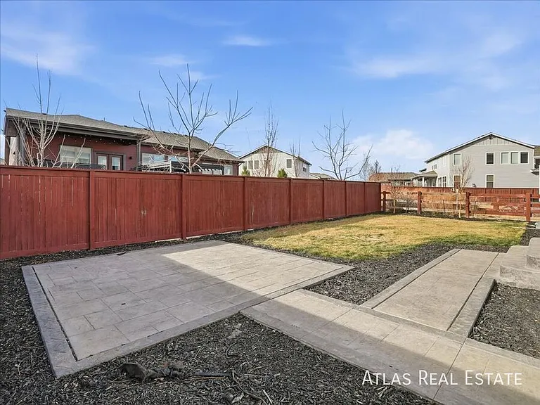2092 Glean Dr — Photo 42