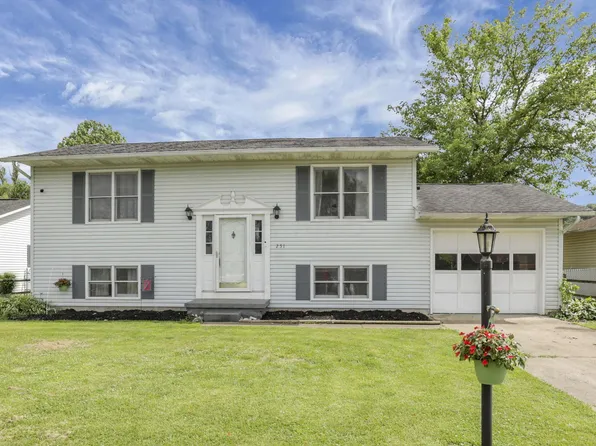 251 Barton St, Logan, OH 43138