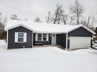 10706 N Shore Rd, Hillsboro, OH 45133