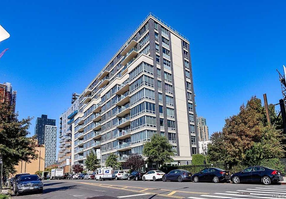 1st image of 549 Borden Ave APT 2C