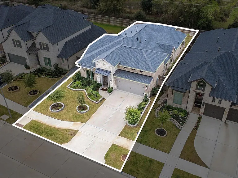 5042 Albany Shores Ln — Photo 36